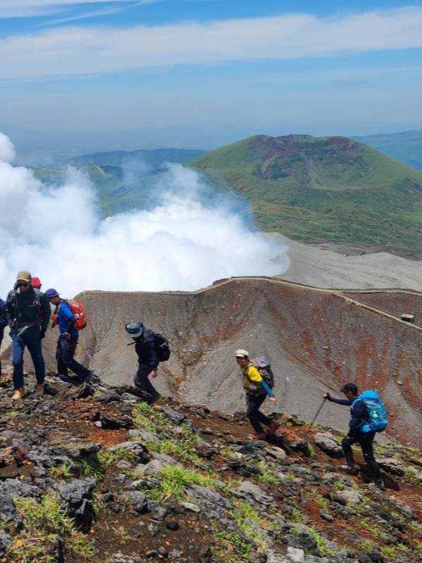 ボルケーノ・トレッキング【Volcane Trekking】5